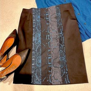 Alfani pencil skirt, knee length. Teal & black center snake print. Petite size 2